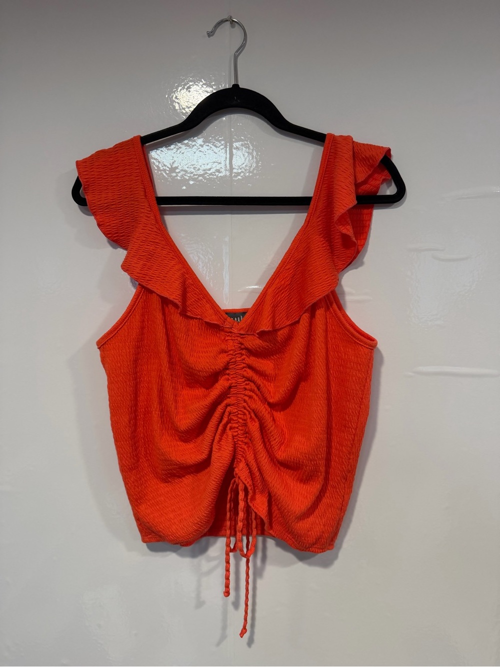 ARULA Orange Red Ruffle-Shoulder Ruched Crop Top